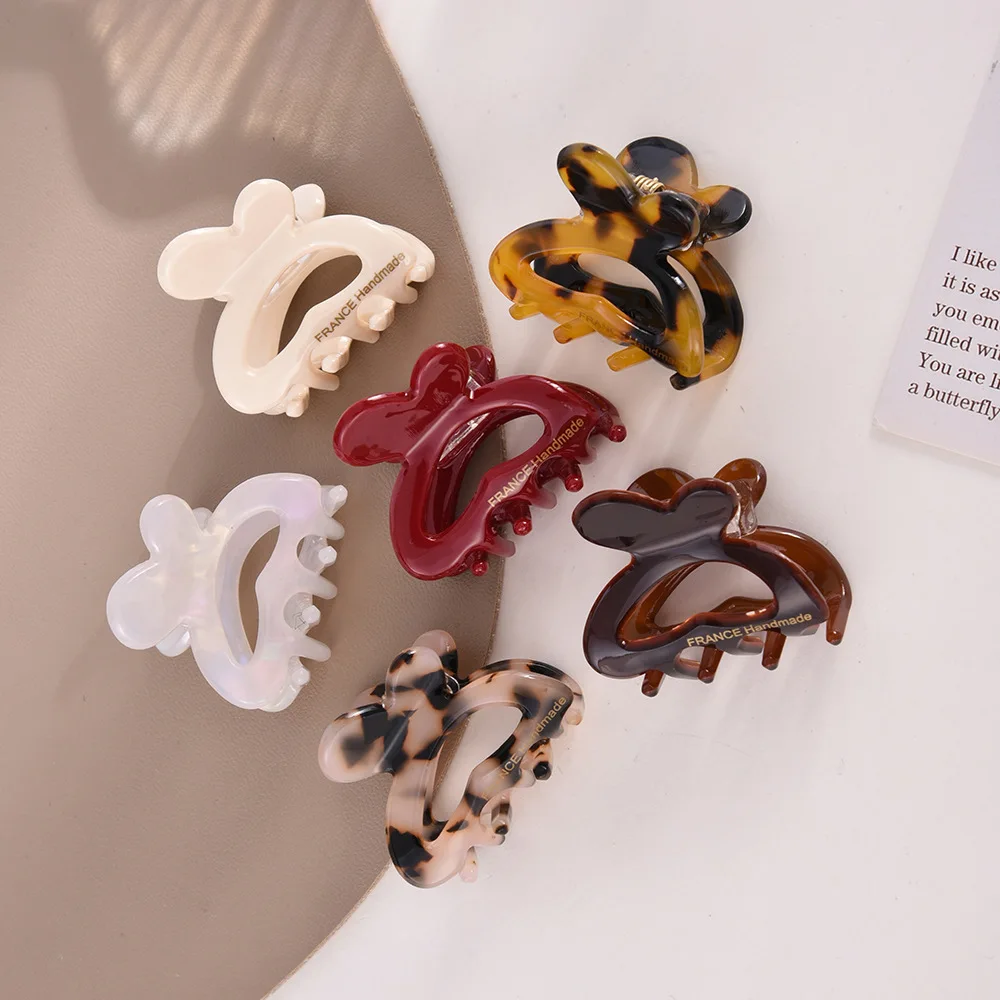 

French Acetate Hair Clip: Vintage Openwork Tortoiseshell-Colored Medium-Sized Clip Shark-Tooth Clip for the Back of the Head