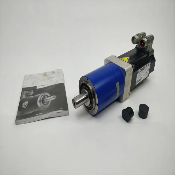 

Двигатель Am3042-0g00-0000 с Ag2200-lp 090-m02-5--000 Совершенно новый оригинальный точечный ПЛК