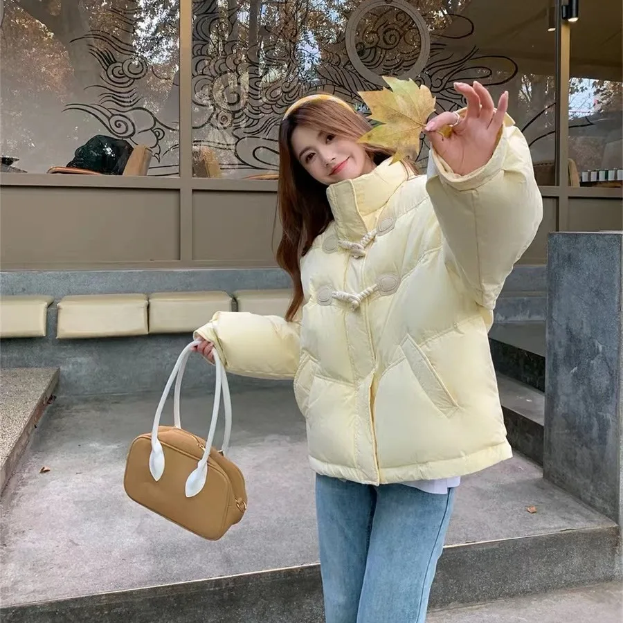 

2025 new winter thick short cotton jacket women's round neck down jacket Korean button design