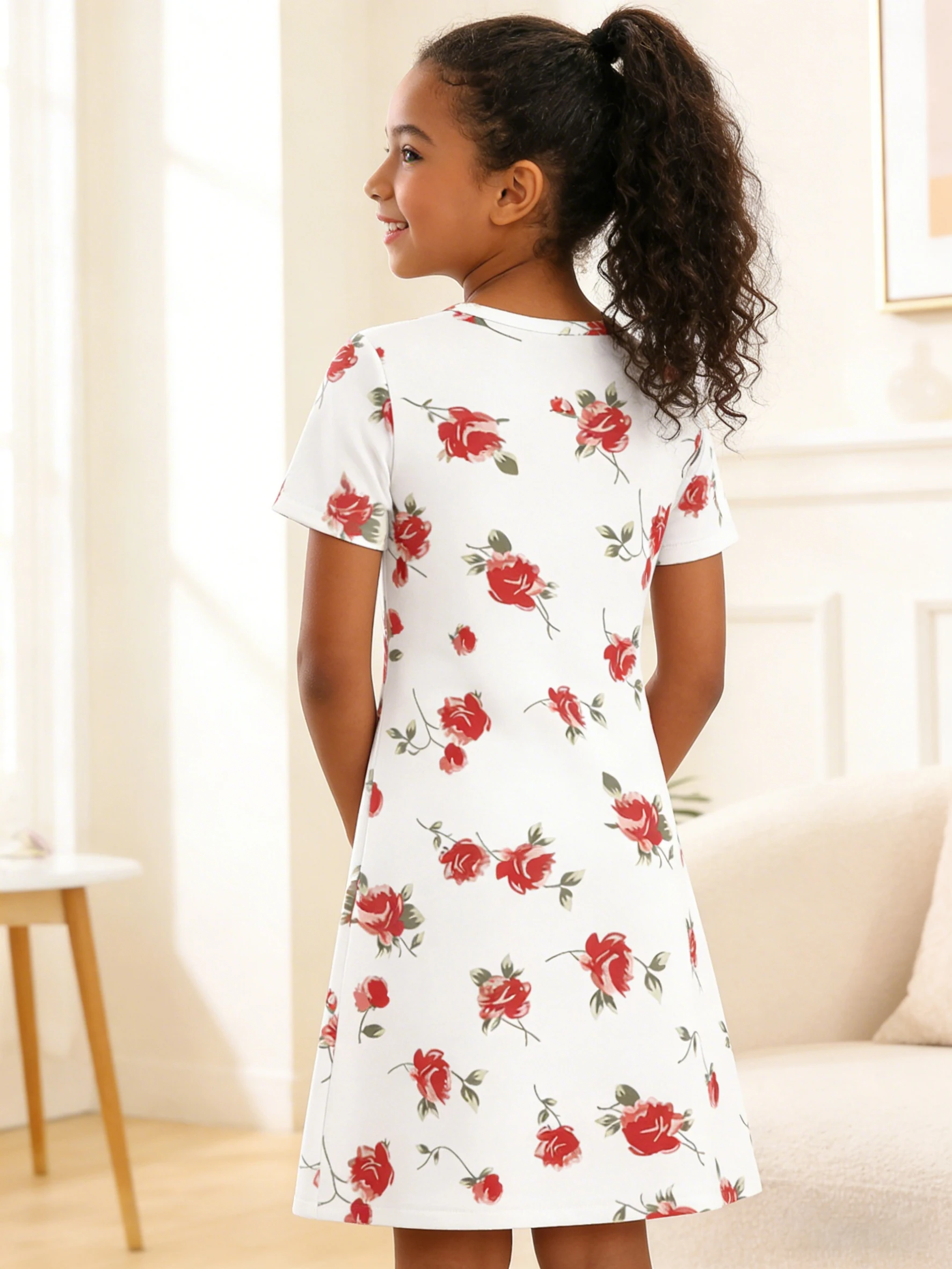 2026 girls' white background red rose green leaf print short-sleeved dress