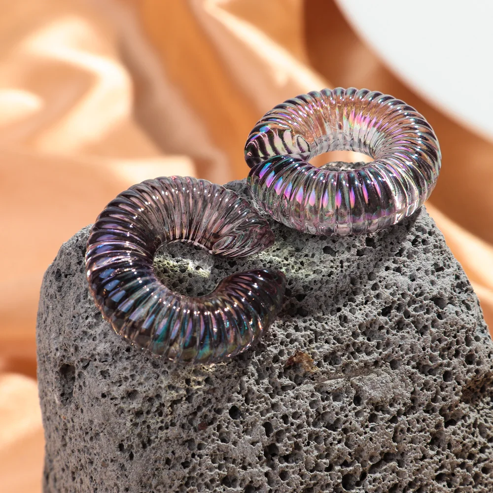 Trend Acrylic Iridescent C-Shape Ear Clip for Women Laser Circle Cartilage Clamp Earrings 2024 Jewelry