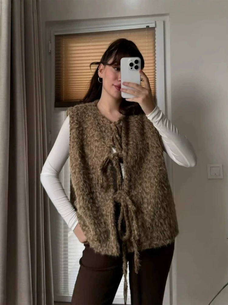 HH Women Fuzzy Alpaca Texture Sleeveless Vest Front Bow Tie Knit O-Neck Waistcoat Old Money Style 2026 Autumn Layer Cardigan