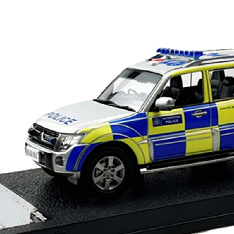 Vitesse 1:43 Scale Diecast Alloy Pajero London Police Sedan Toys Car Model Classic Adult Souvenir Collection Gift Static Display