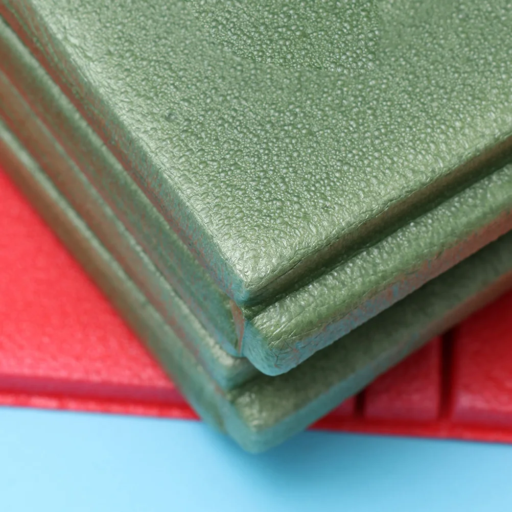 

4pcs Pads For Outdoor Waterproof Beach Mat For Camping Picnic Seat Pads Portable Sitting Mats Outdoor Tear Proof