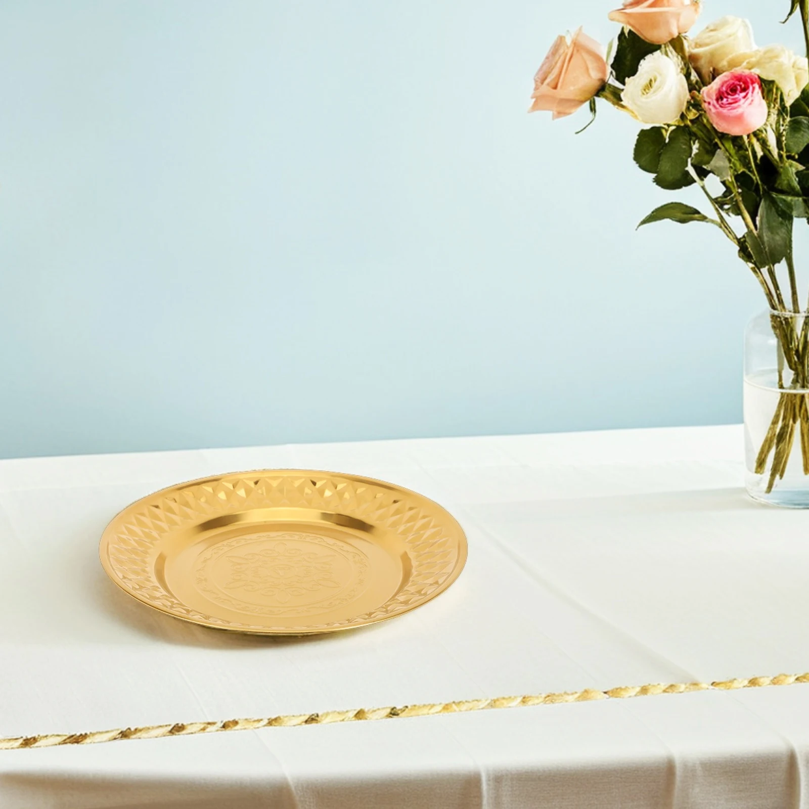 

4pcs Stainless Steel Plates 24Cm Gold Round Dinner Service Trays Reusable Decorative Food Platters Wedding Party