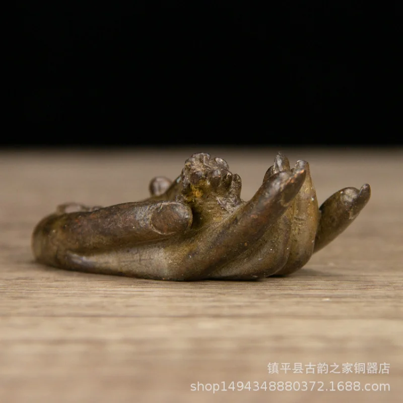 Brass Vintage Antique Buddha Hand Dragon Pattern Ornament Office Living Room Shop Desktop Decoration Gift Craft