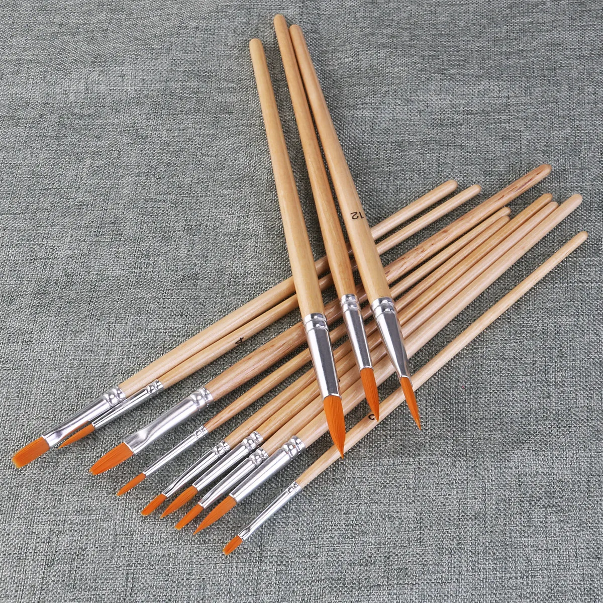 12Pcs Nylon Paint Brushes Set Watercolor Hair Artist Tips Short Wood Handle No Shedding Double Crimped