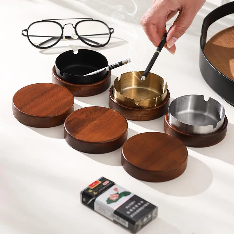 

2025 New Walnut Wood Ashtrays With Lid Covered Windproof Ashtray Stainless Steel Liner Indoor Outdoor Ash Tray For Home