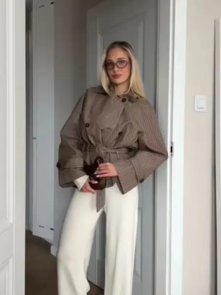 Thumbnail 2 - #17 Best Classic Trench Coats to Buy In 2026
