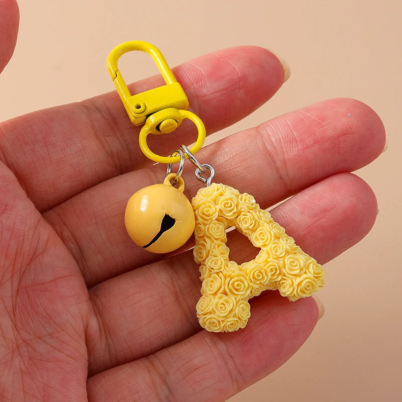 Niedlicher Schlüsselanhänger mit englischen Buchstaben und Glockenmotiv für Damen und Herren, als Auto-Schlüsselhalter, Handtaschenanhänger, Schlüsselring, Accessoire, DIY-Schmuck, Geschenkidee – Detail 15