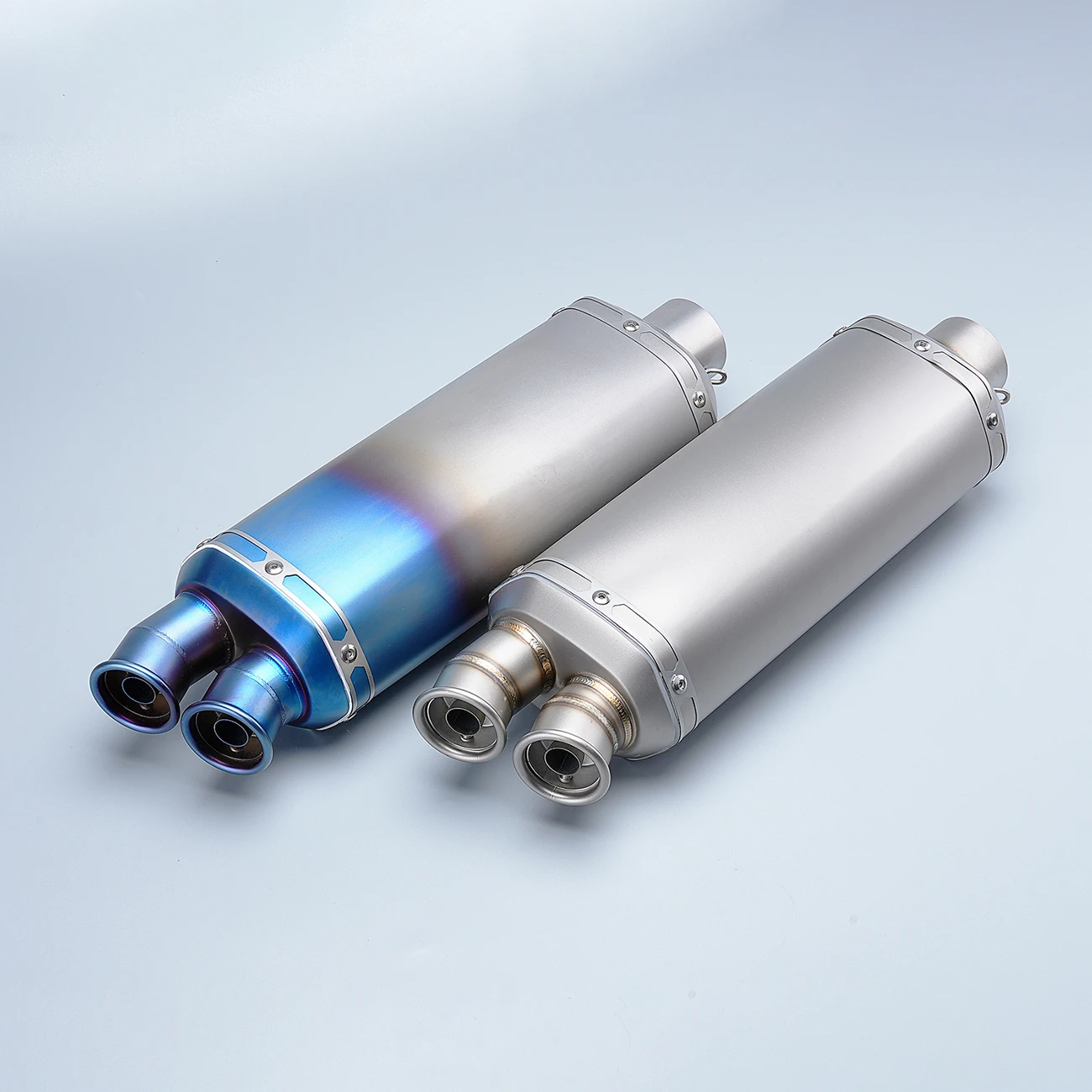 

Universal 51MM Motorcycle Exhaust muffler with DB Killer double hole FOR F800 F750 Z900 MT09 R7 MT03 ZX4R R6