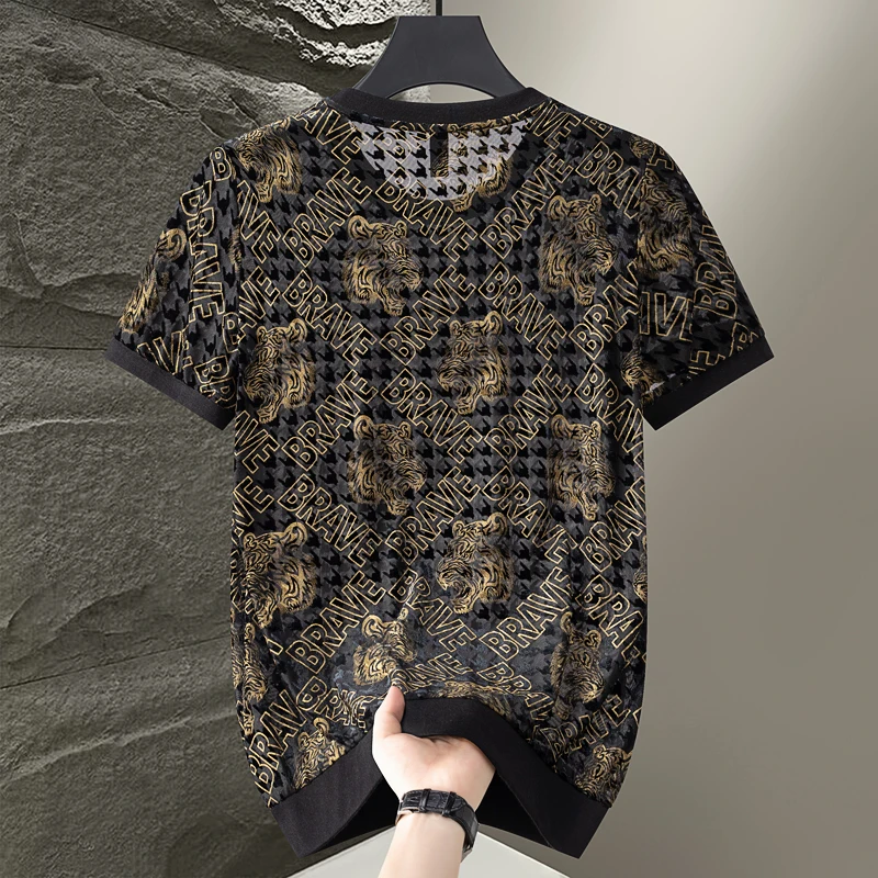 Coolness Breathable Luxury T Shirt For Men Short Sleeve Stretchy Summer High-Quality Velvet Soft Comfortable Camisetas De Hombre
