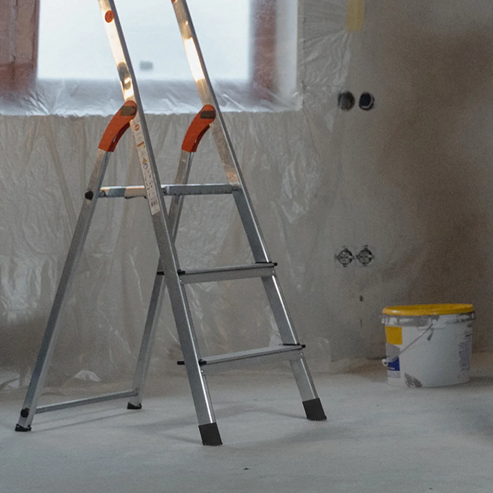 Рисунок 5 - аксессуары для лестниц