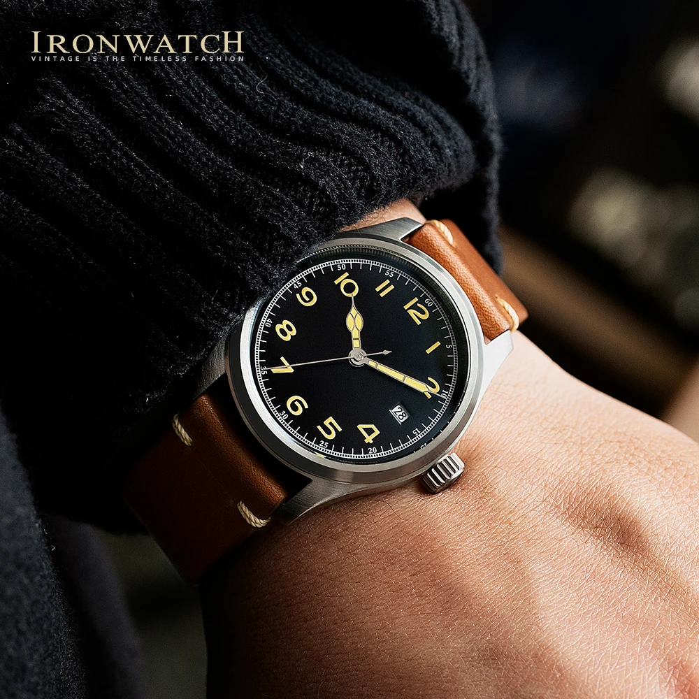 Ironwatch Orologio vintage da uomo 37mm Stile semplice 8215 Calendario nero C3 Luminoso 10Bar Orologi meccanici automatici