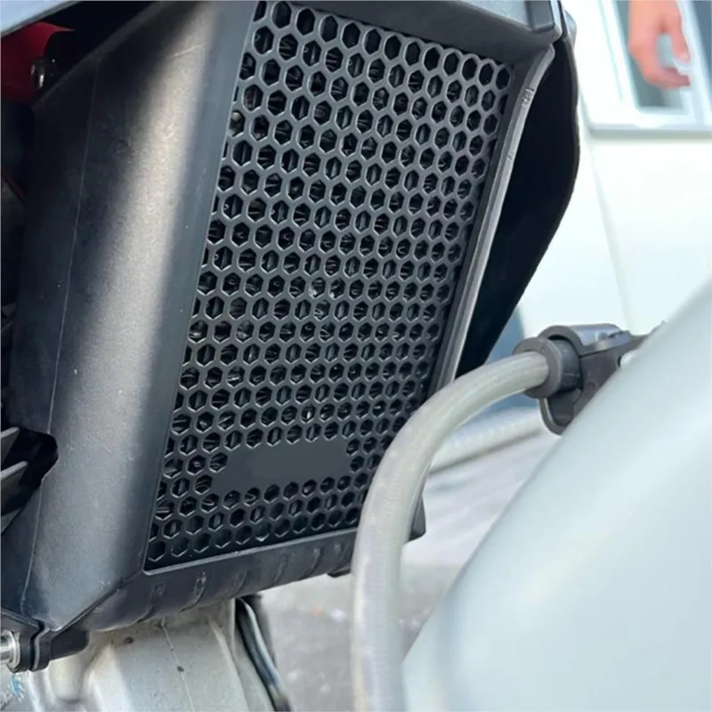 

For Ducati Monster 1100 S 796 EVO 2011-2013 2014 2015 2016 Motorcycle Accessories Radiator Guard Grille Cover Oil Cooler Guard