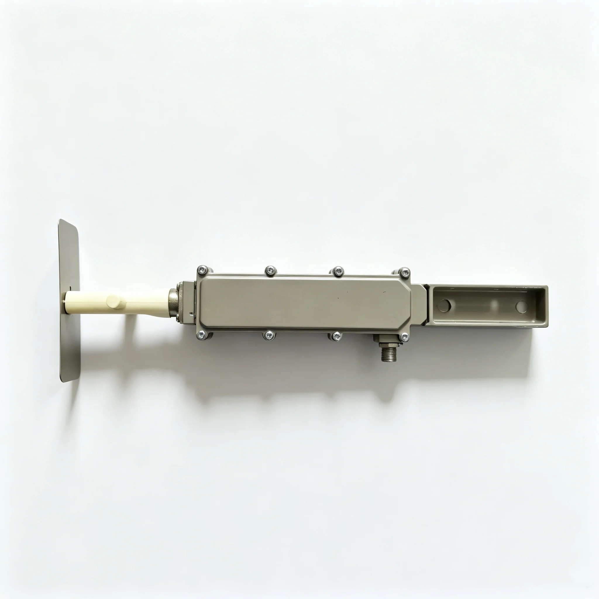 MMDS Down Converter DVB-T2 1838MHz Broadcasting and TV Equipment on RTL-SDR Terminal Singal With Grid Satellite Antenna