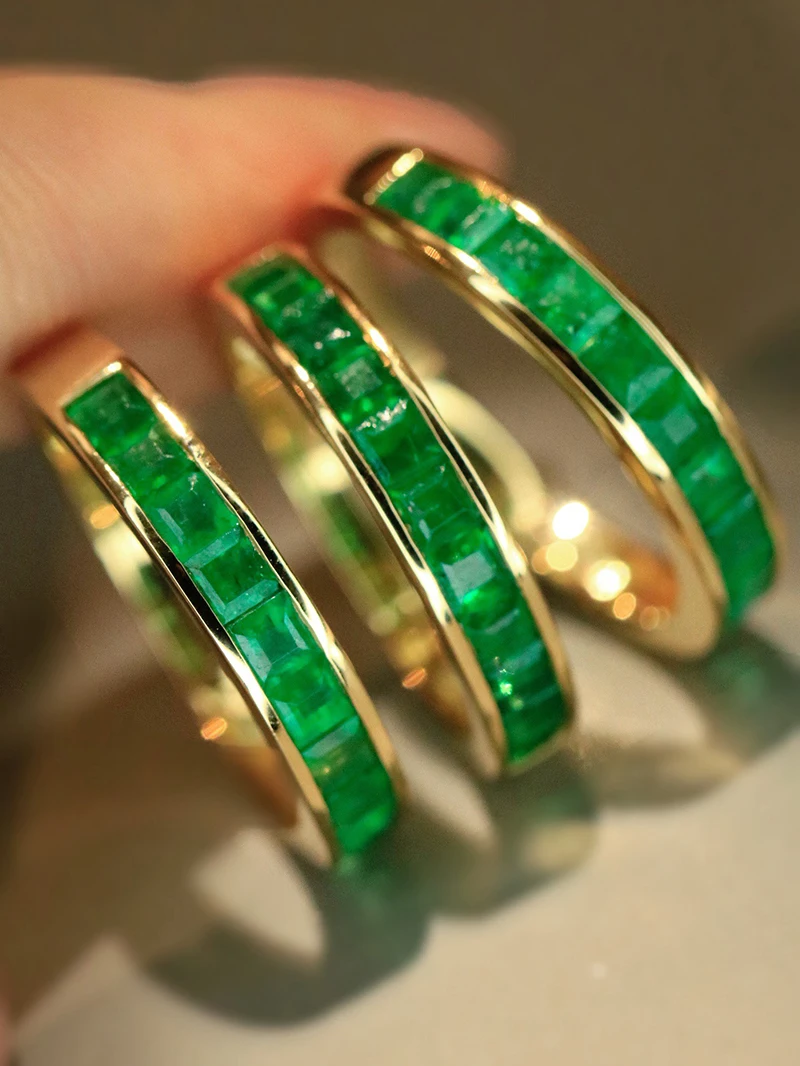LUOWEND 100% 18K Yellow Gold Rings Luxury Minimalist Style Real Natural Emerald Engagement Ring for Women High Party Jewelry