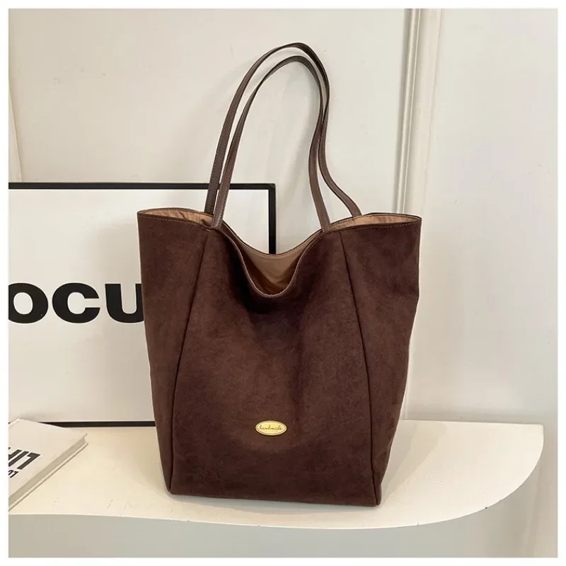 

Autumn and Winter Retro Fashion Large Capacity Bag for Women High End Versatile Commuting Shoulder Bag Tote Bag Женская Сумка