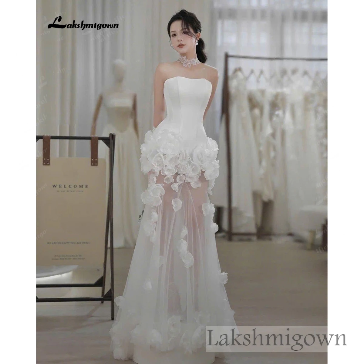 Lakshmigown Strapless Corset Wedding Dress with 3D Floral Appliqués Modern Sheer Skirt Bridal Gown Customized