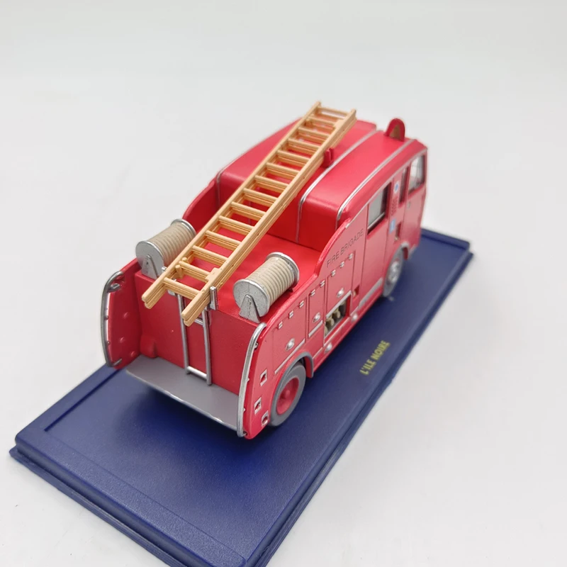 Have Flaws Diecast Alloy 1:43 The Adventures Of Tintin Red British Fire Truck Model -Ladder broken