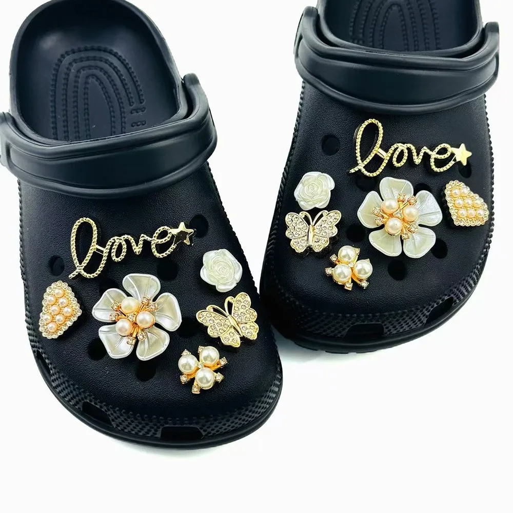 

12PCS Summer Shoe Charms Set Accessories for Sandals Clogs Shoe Buckle Butterfly Flower Pearl Letter DIY Shoes Decorations