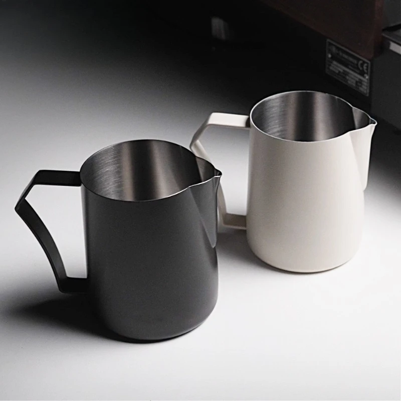 

Source Factory Coffee 304 Stainless Steel Latte Cup 600ml Pointed Nozzle Camping Office Coffee Latte Tank