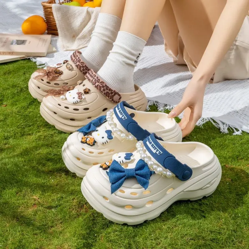 

New Sanrio Hello Kitty Cartoon Summer Super Soft Anti-Slip Pearl Bow Decoration Waterproof Casual Outdoor Home Shoes Kawaii Gift