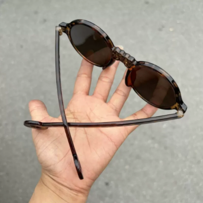 Vintage Round Crystal Stone Sunglasses - Natural Mineral Lens Eyewear, Unisex Retro Sun Glasses & Fashion Accessory