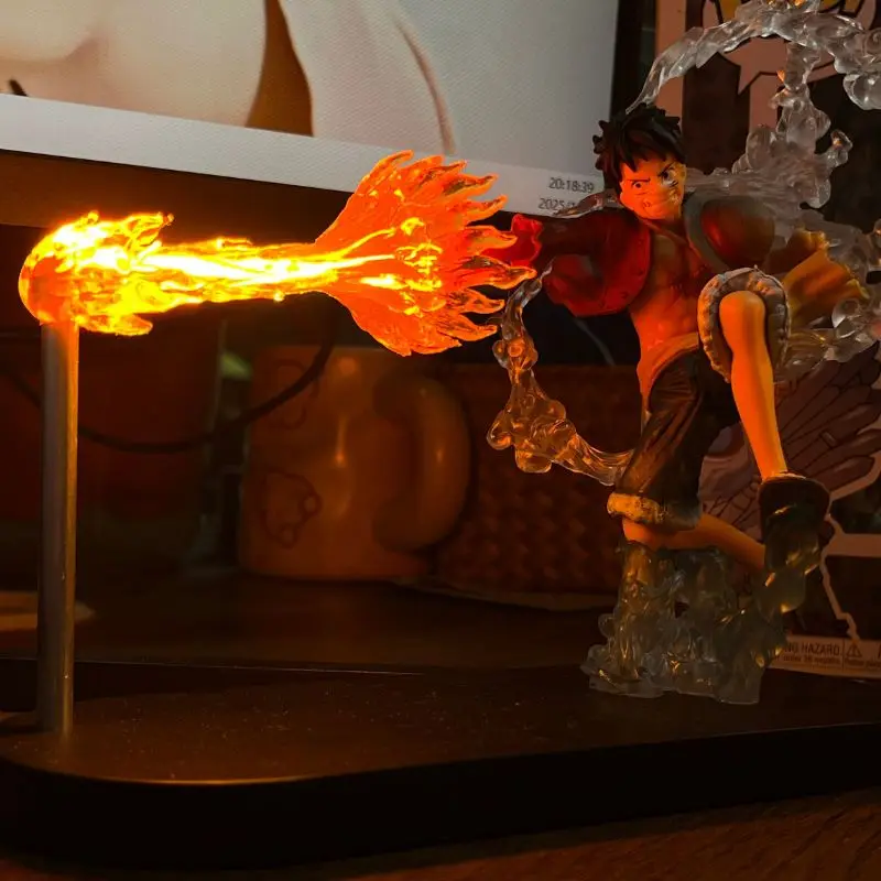 2025 جديد قطعة واحدة عمل النار الشكل قبضة الآس ولوفي اليدوية ليلة ضوء لمبة مكتب المحيطة اليدوية نموذج حلية #1