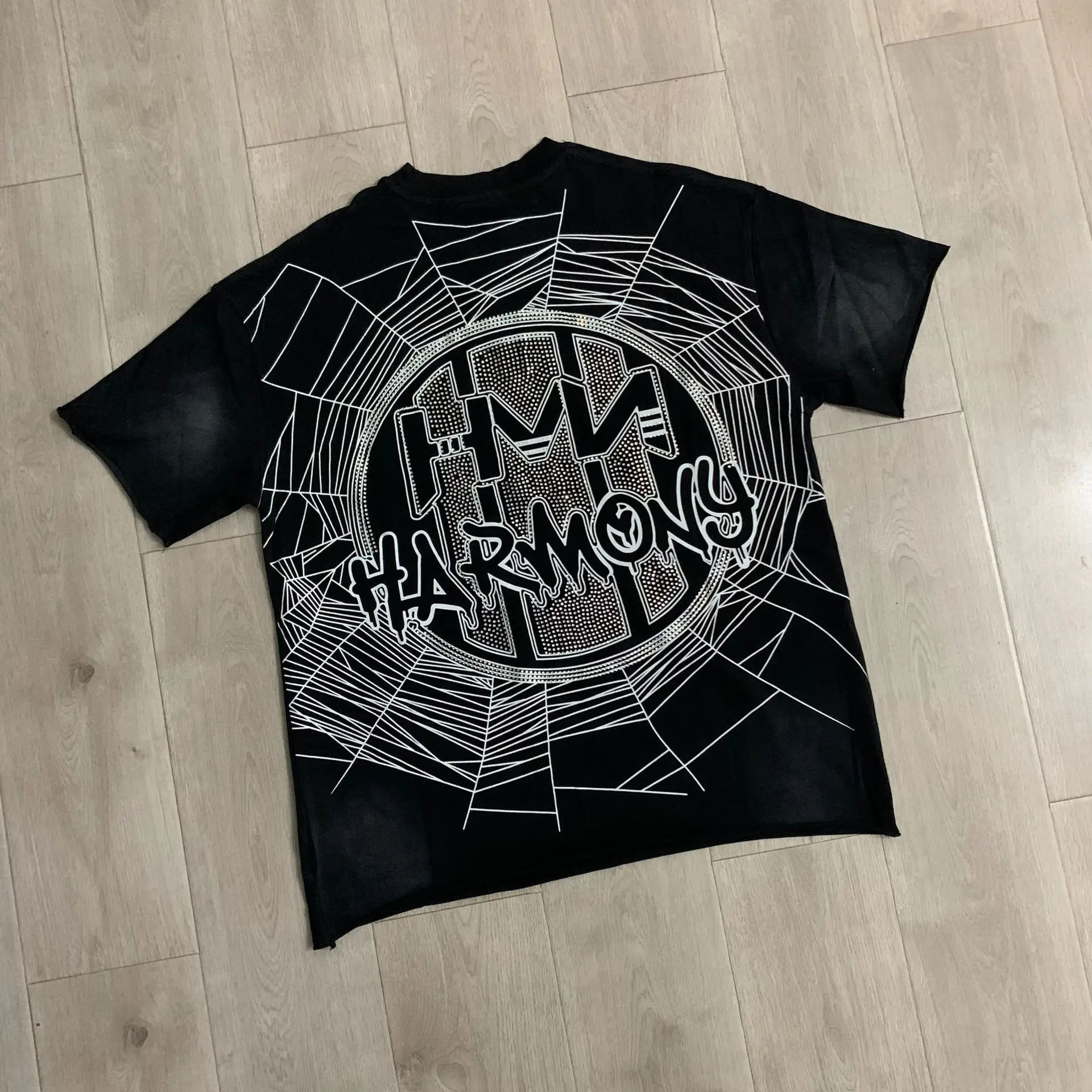 Harmony Trendy Spider Beaded Short-Sleeved T-Shirt - Perfect for Summer Streetwear for Both Men and Women