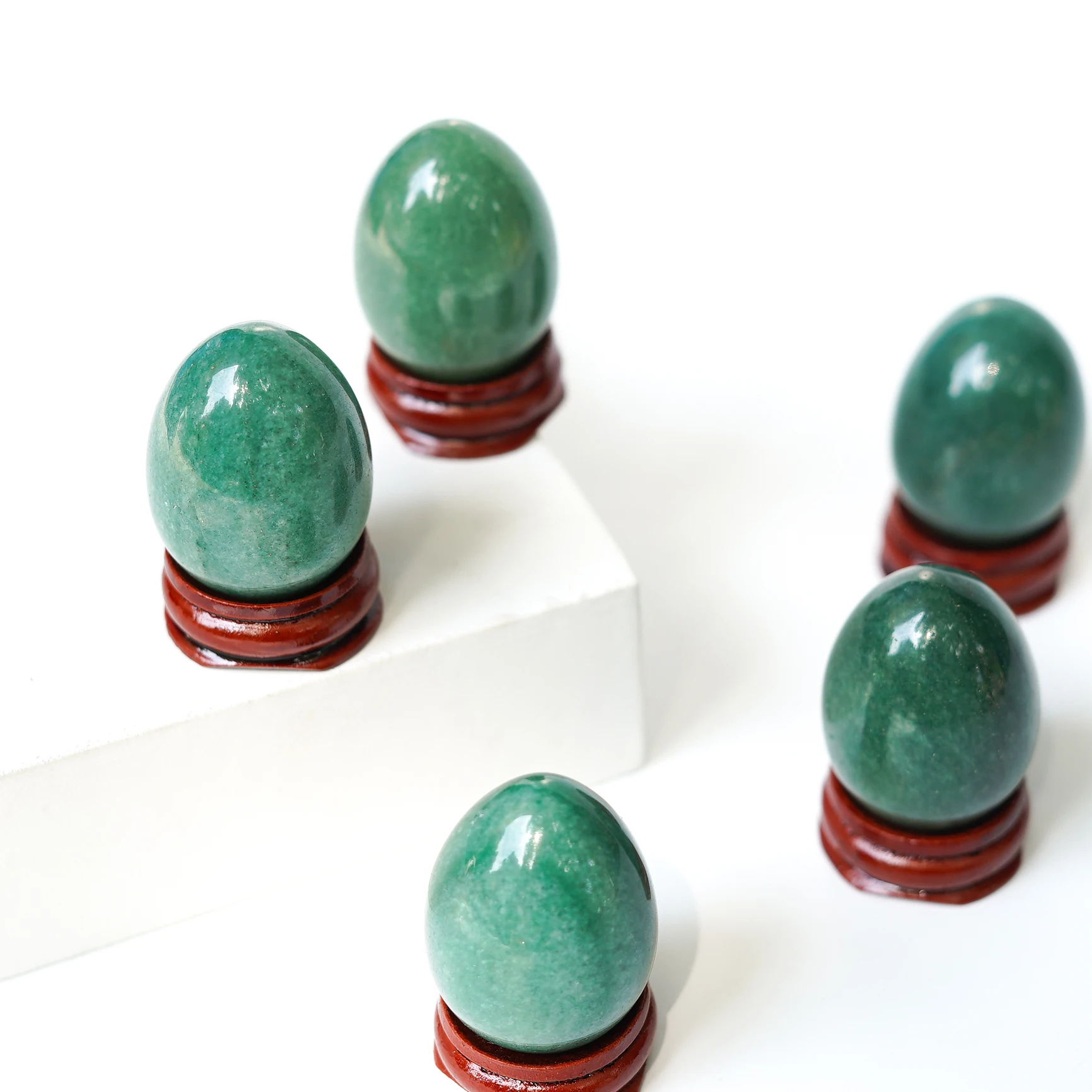 40*30mm Natural Green Aventurine Crystal Eggs With Wood Stand Natural Gemstone Bell Chakra Healing Reiki Stone Carved Crafts