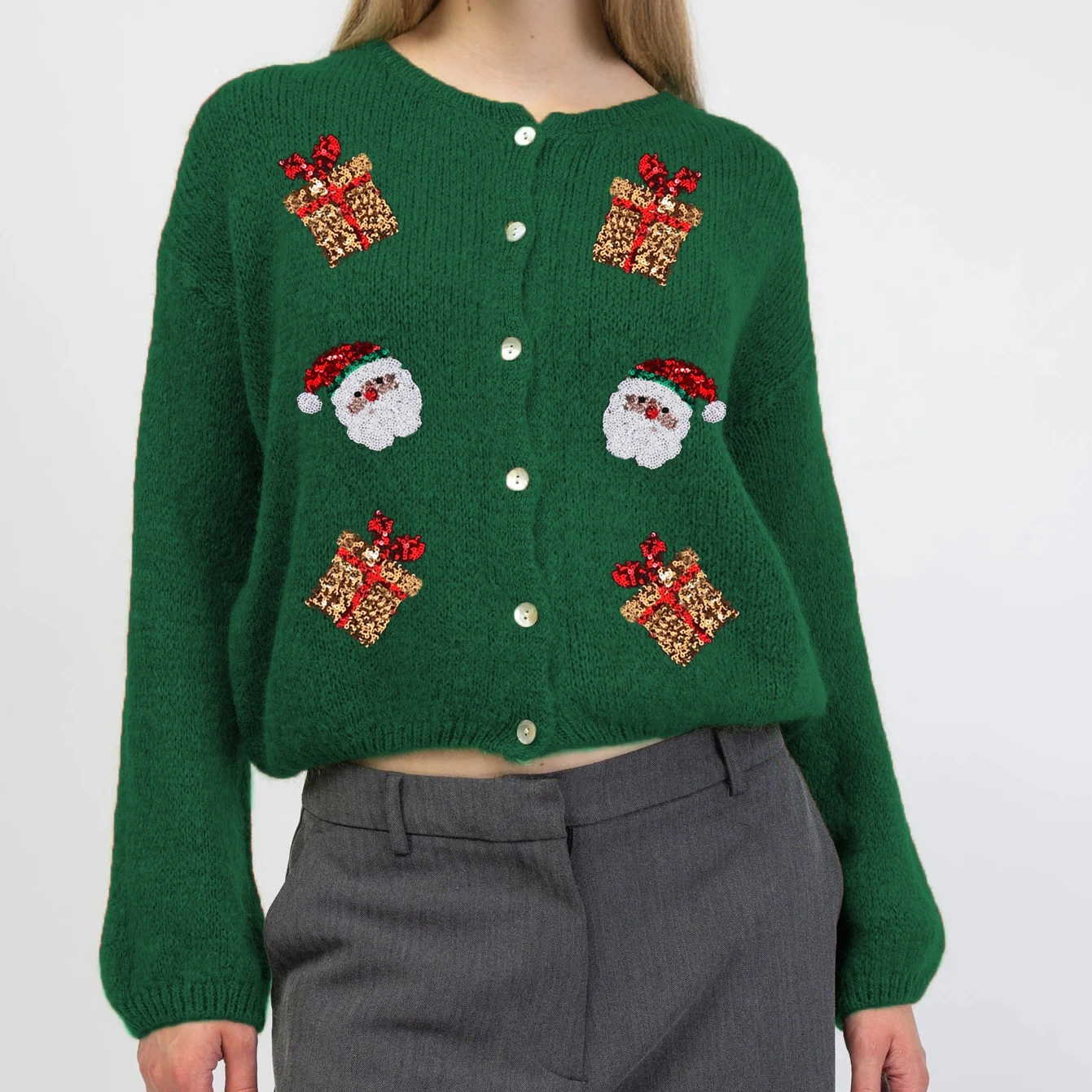 เสื้อคาร์ดิแกนคริสต์มาสสำหรับผู้หญิง แขนยาว คอวี ติดกระดุม ปักลายซานตาคลอสด้วยเลื่อม เสื้อแจ็คเก็ตถัก