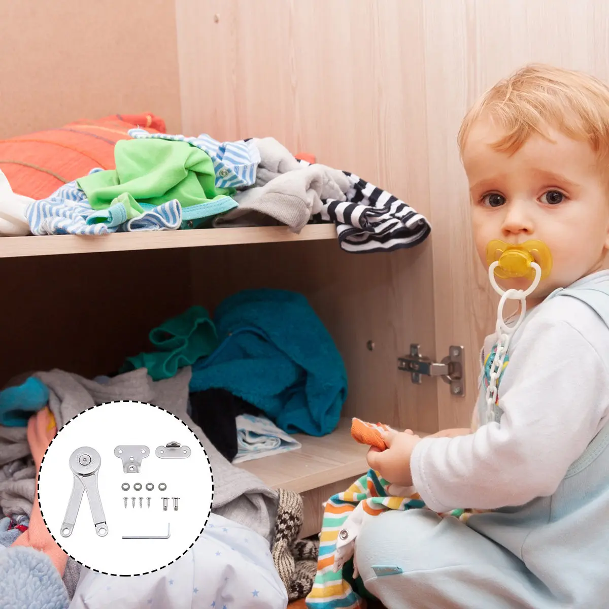 

Складной механизм открывания/закрывания дверцы шкафа из прочного цинкового сплава с никелированным покрытием, с функцией плавного закрывания (софт-клин)