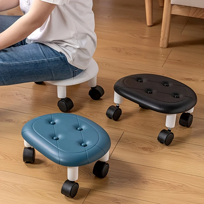 Mobile Plastic Leisure Chair with Silent Casters, Flexible Movement, Ecofriendly and Durable Plastic Material