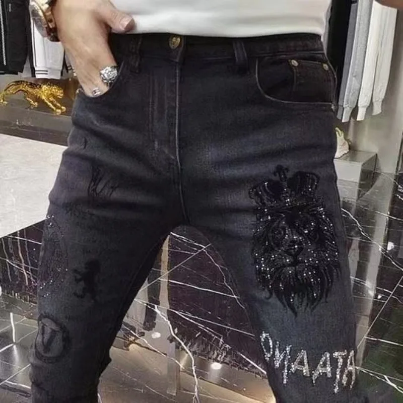 Men's Spring and Autumn Black Jeans Trendy Embroidered Hot Drilling Stretch All-match Slim-fit Handsome Leg Trousers