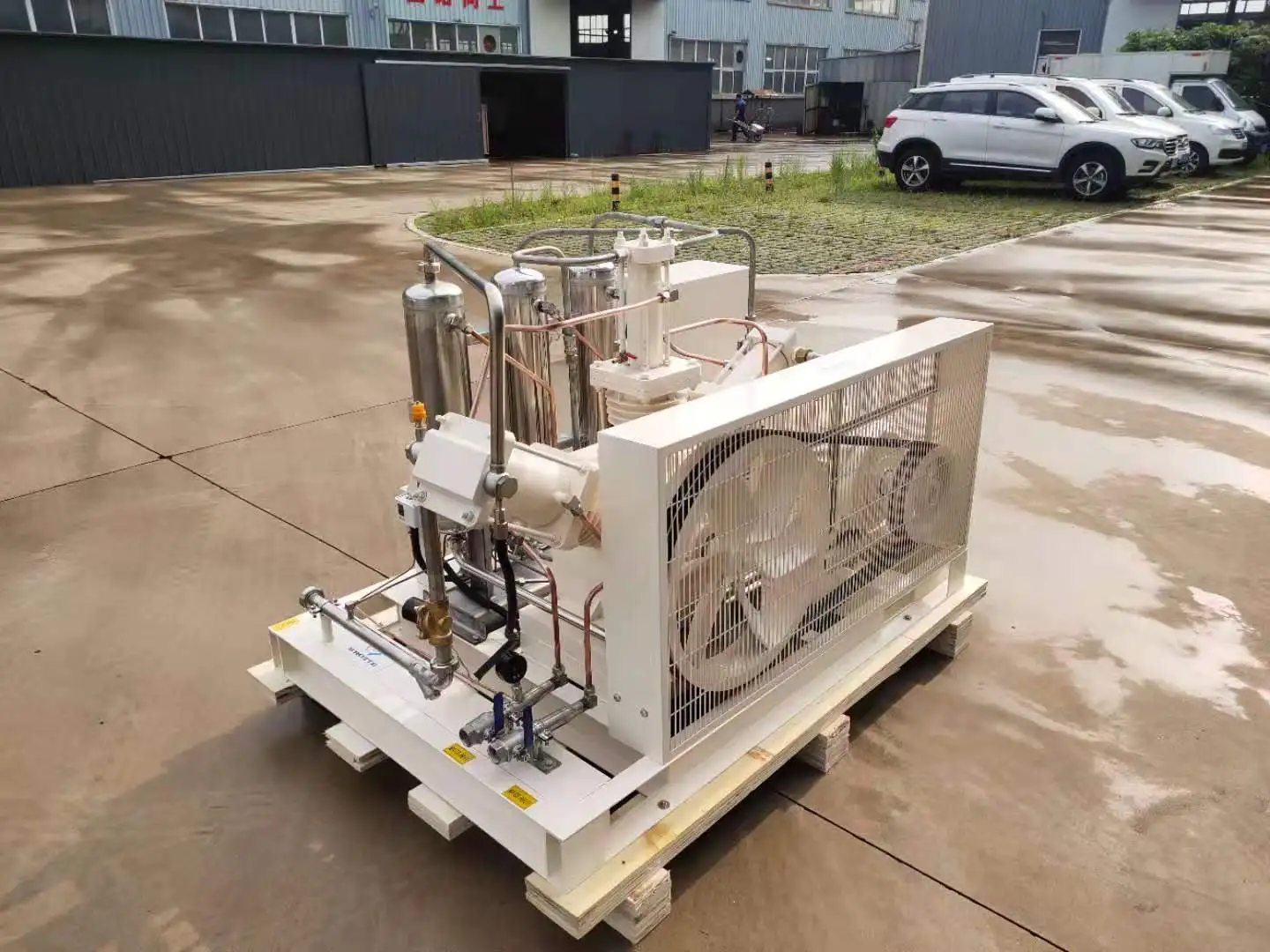 Pompa booster per ossigeno con funzionamento completamente automatico