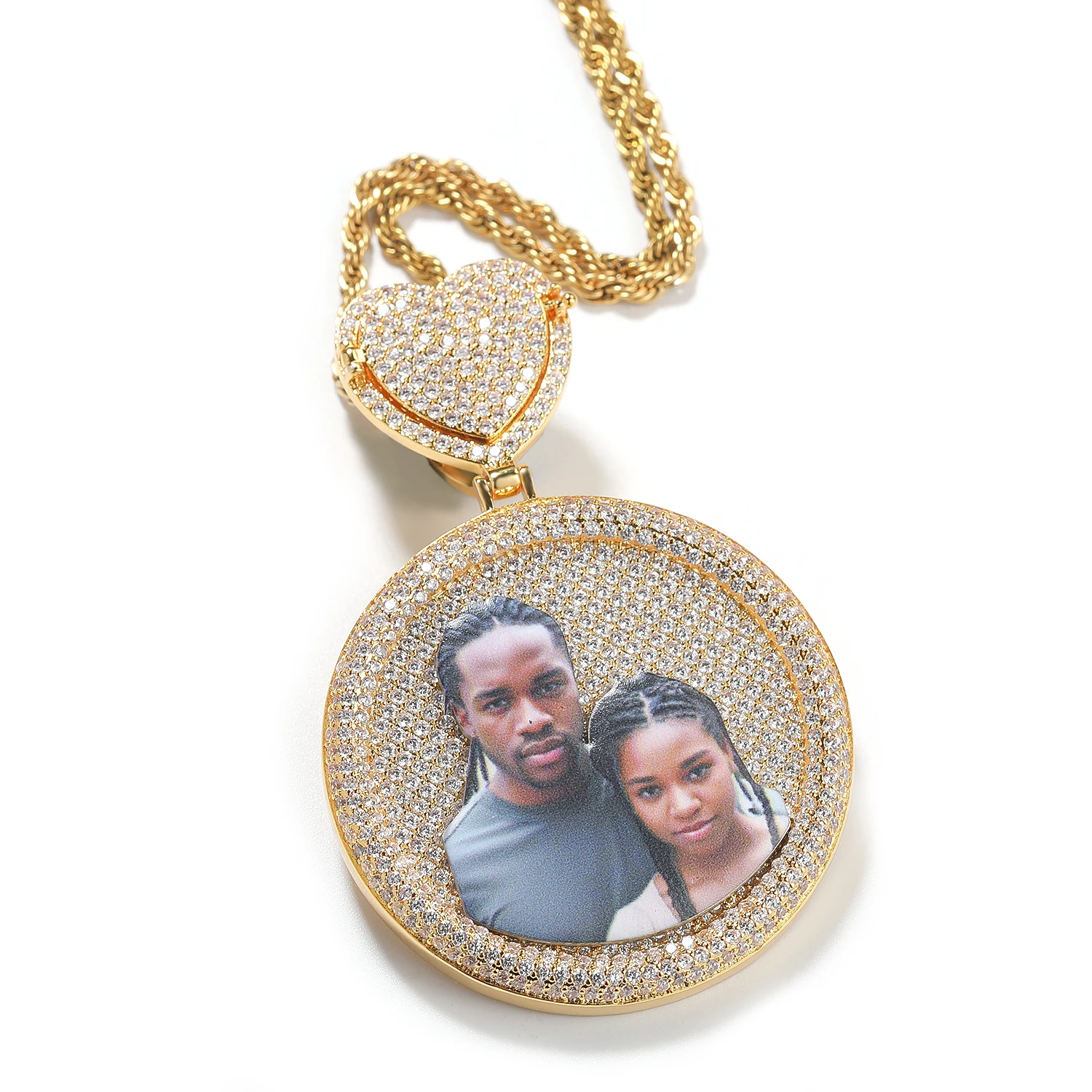 THE BLING KING Custom Photo Heart Clasp Big Round Medallion Picture Pendant Necklace Full Iced Out Cubic Zircon Hip Hop Jewelry
