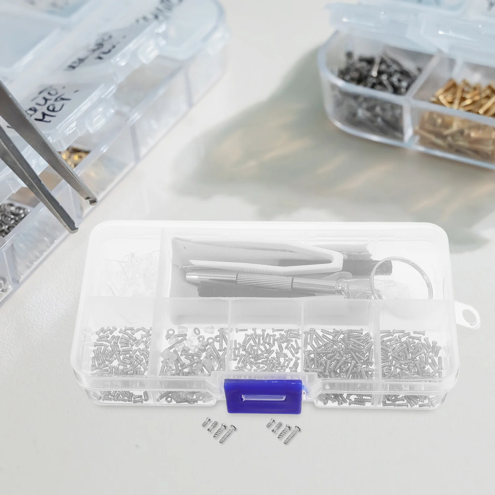 

1Set Eyeglass Repair Screws Kit Nose Pads Precision Screwdriver Glasses Repairing Set Portable Glasses Fix Tool Kit