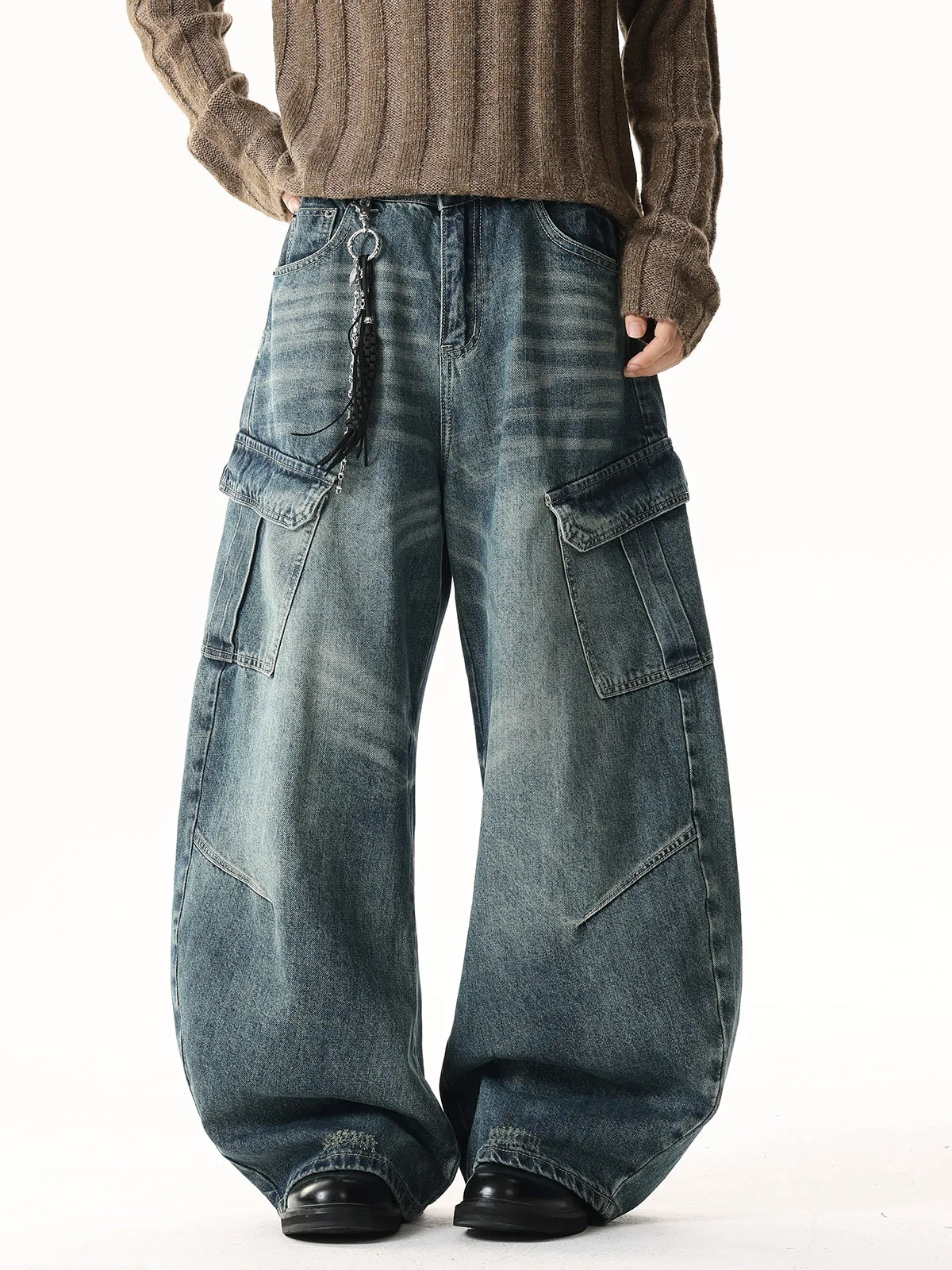 High Street Washed Wide Leg Straight Cut Jeans Men Women Retro Blue Loose Micro Flared Trousers with Big Pockets Knife Shape