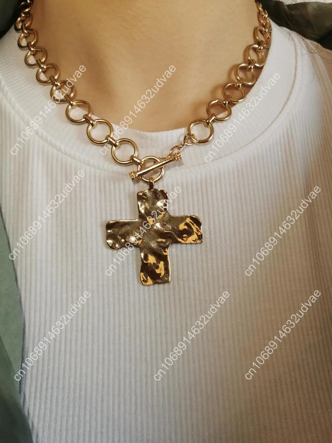 MQV Collana con croce audace martellata in oro con dichiarazione robusta, catena spessa, gioielli con ciondolo a catena vintage