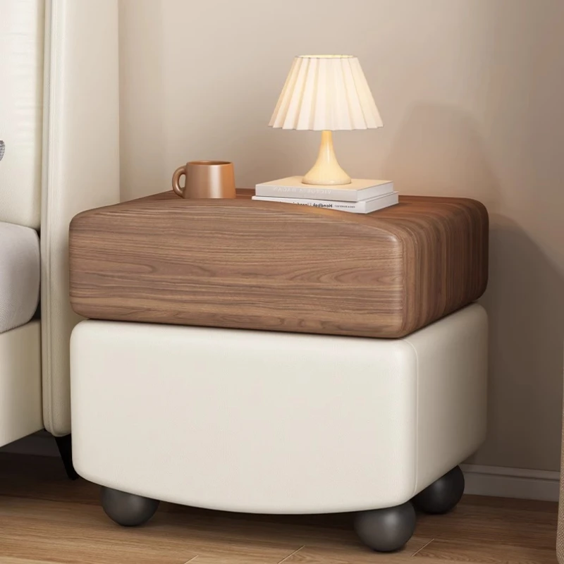 

Креативная прикроватная тумбочка из цельного дерева в античном стиле, простая, современная, легкая роскошь, высококачественное ощущение, шкаф для хранения в спальне