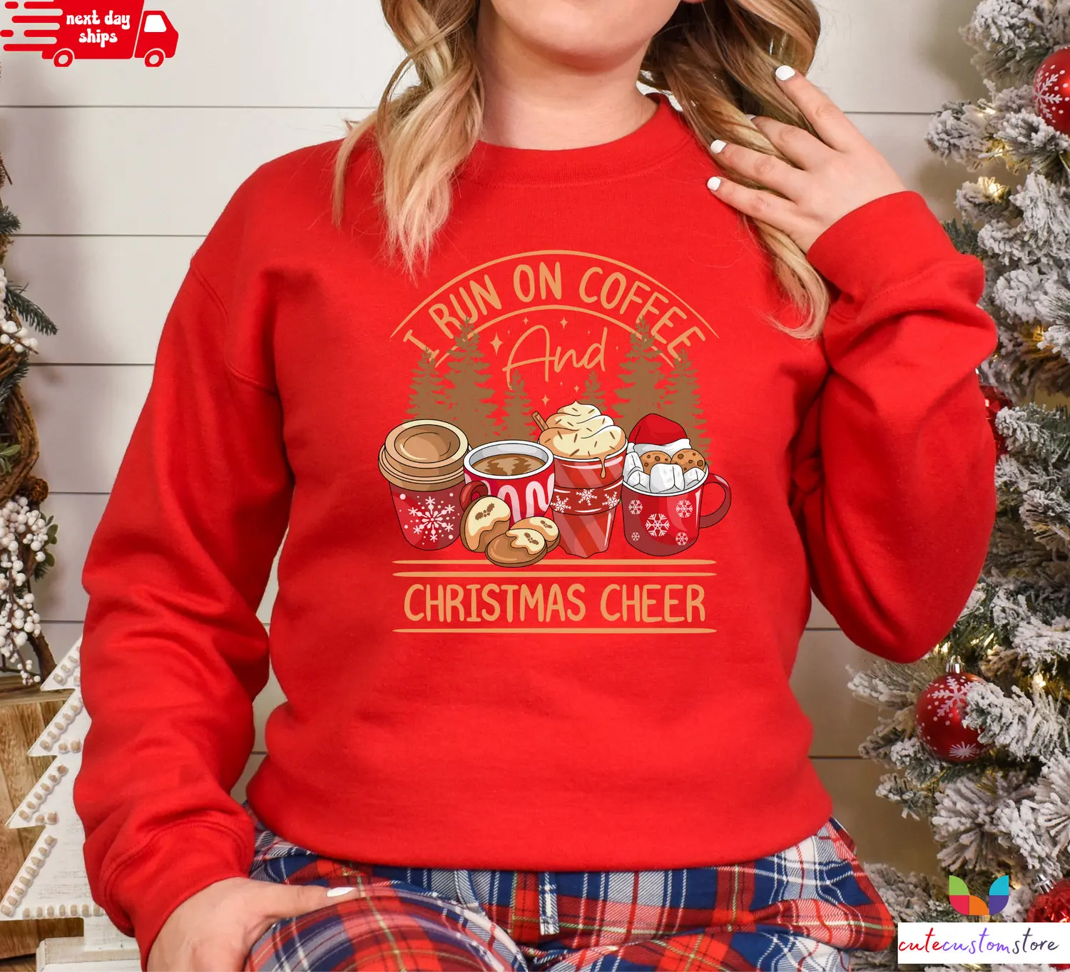 New Fashion Christmas Girl Sweatshirt I Run on Coffee and Christmas Cheer Sweatshirt Nostalgic Christmas Cups Female Clothes