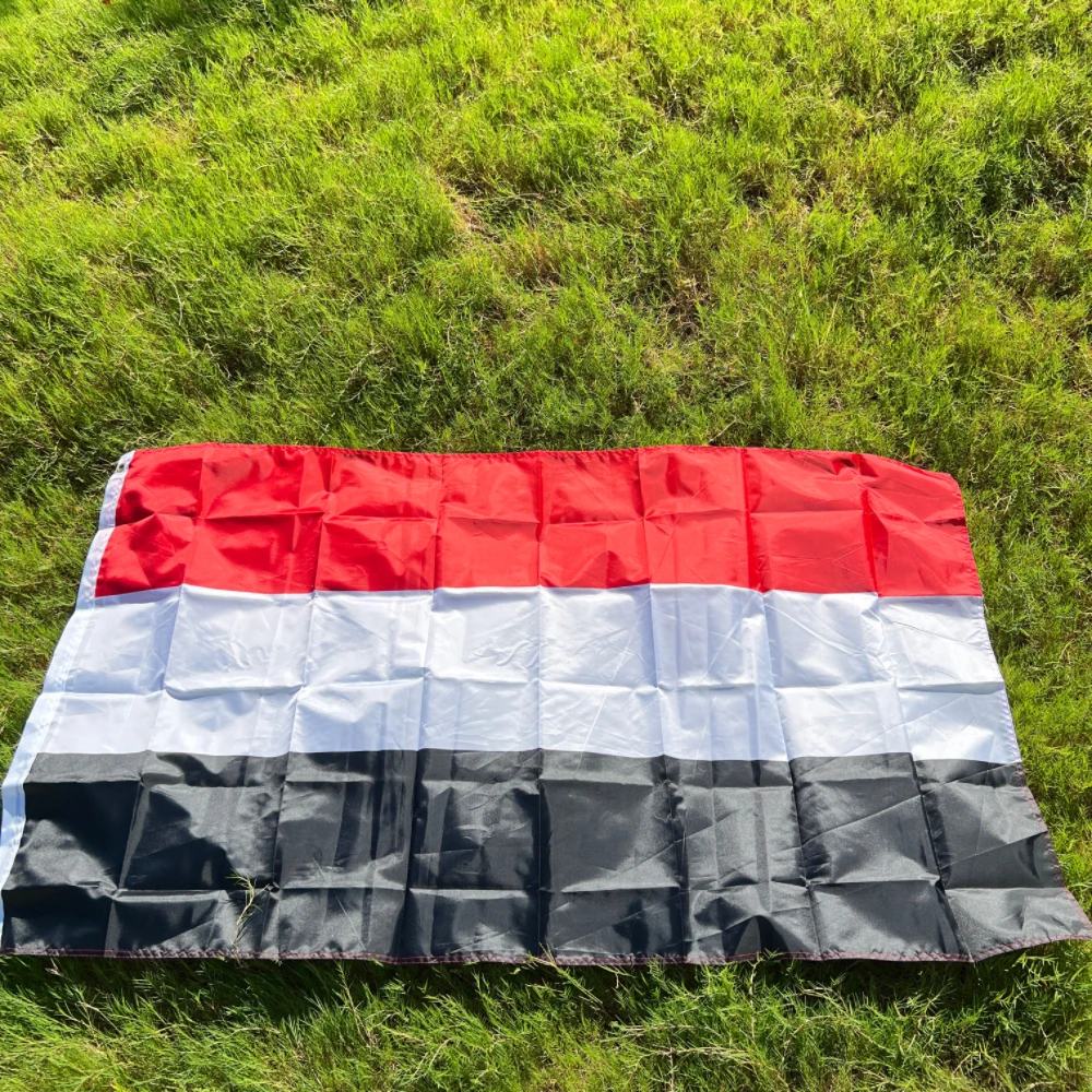 Yemen flag 90 × 150cm high quality polyester double-sided penetrating Yemen flag hanging decorative flag