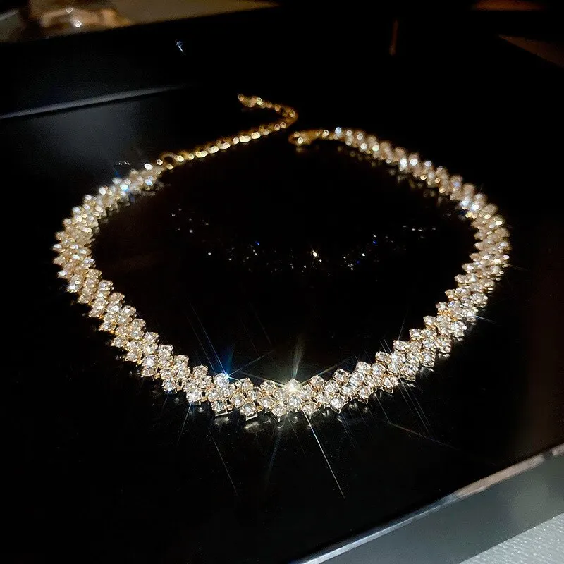 Gargantilla de lujo brillante con diamantes de imitación para mujer, collares de cristal geométricos personalizados, joyería de boda, regalos de fiesta