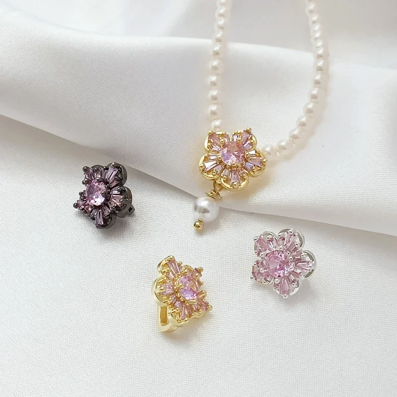 

Серебро 14 карат, позолоченный, квадратный циркониевый пятилистный цветок, большая пряжка с цветочным концом, пряжка с пятилепестковым цветком своими руками