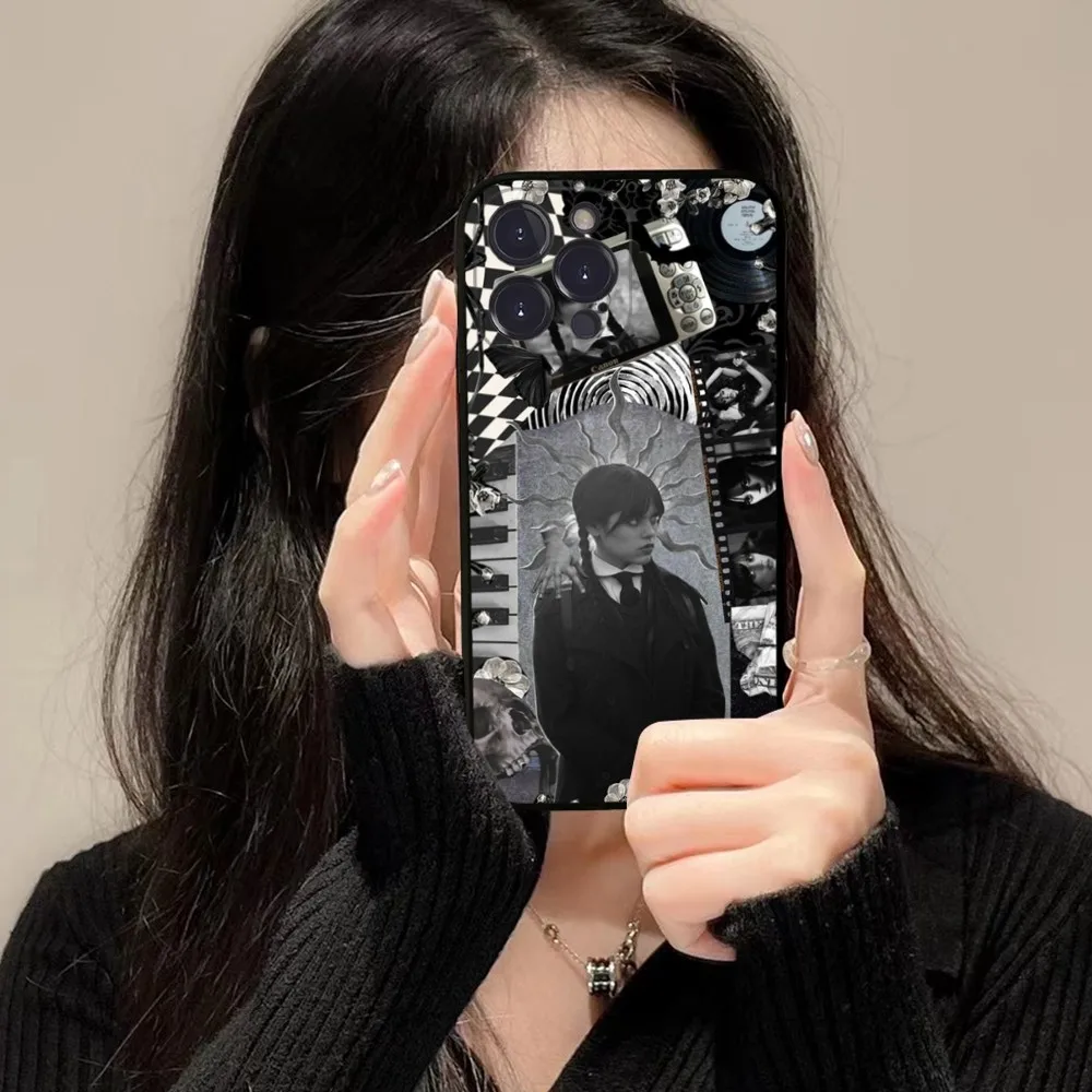 Wednesday Addams Family Tv show Phone Case For iPhone 14 11 12 13 Mini Pro XS Max Cover 6 7 8 Plus X XR SE 2020 Funda Shell