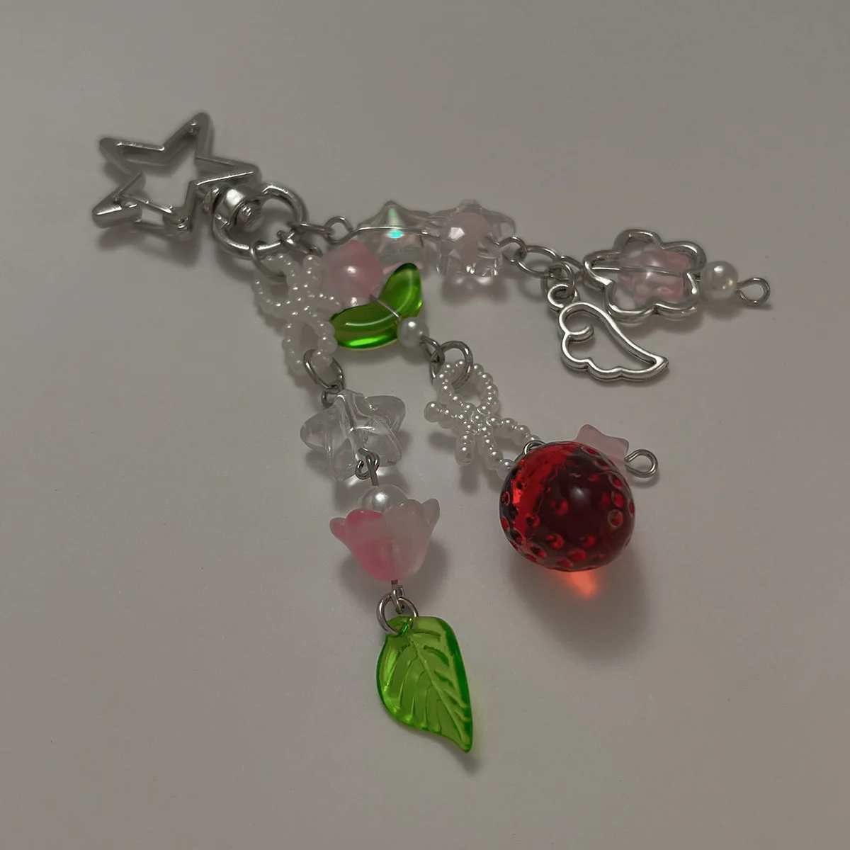 Fresh Sweet Cool Heart Strawberry Tassel Keyring Tulip Star Cell Phone Lanyard Versatile Mini Resin Pendant for Women