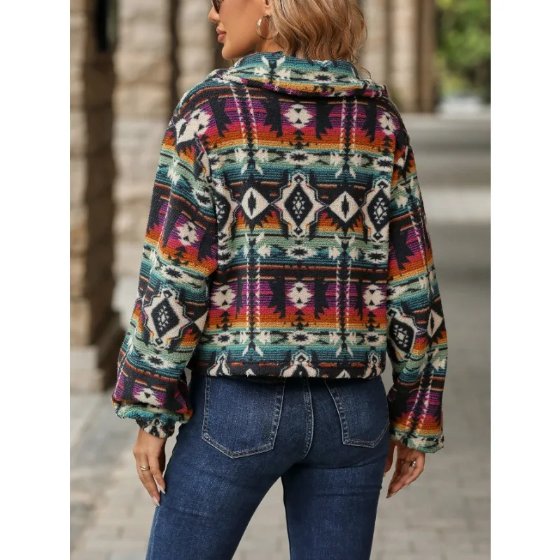 Autumn and Winter New Women\'s Fashionable Temperament Printed Loose Long Sleeved Short Jacket