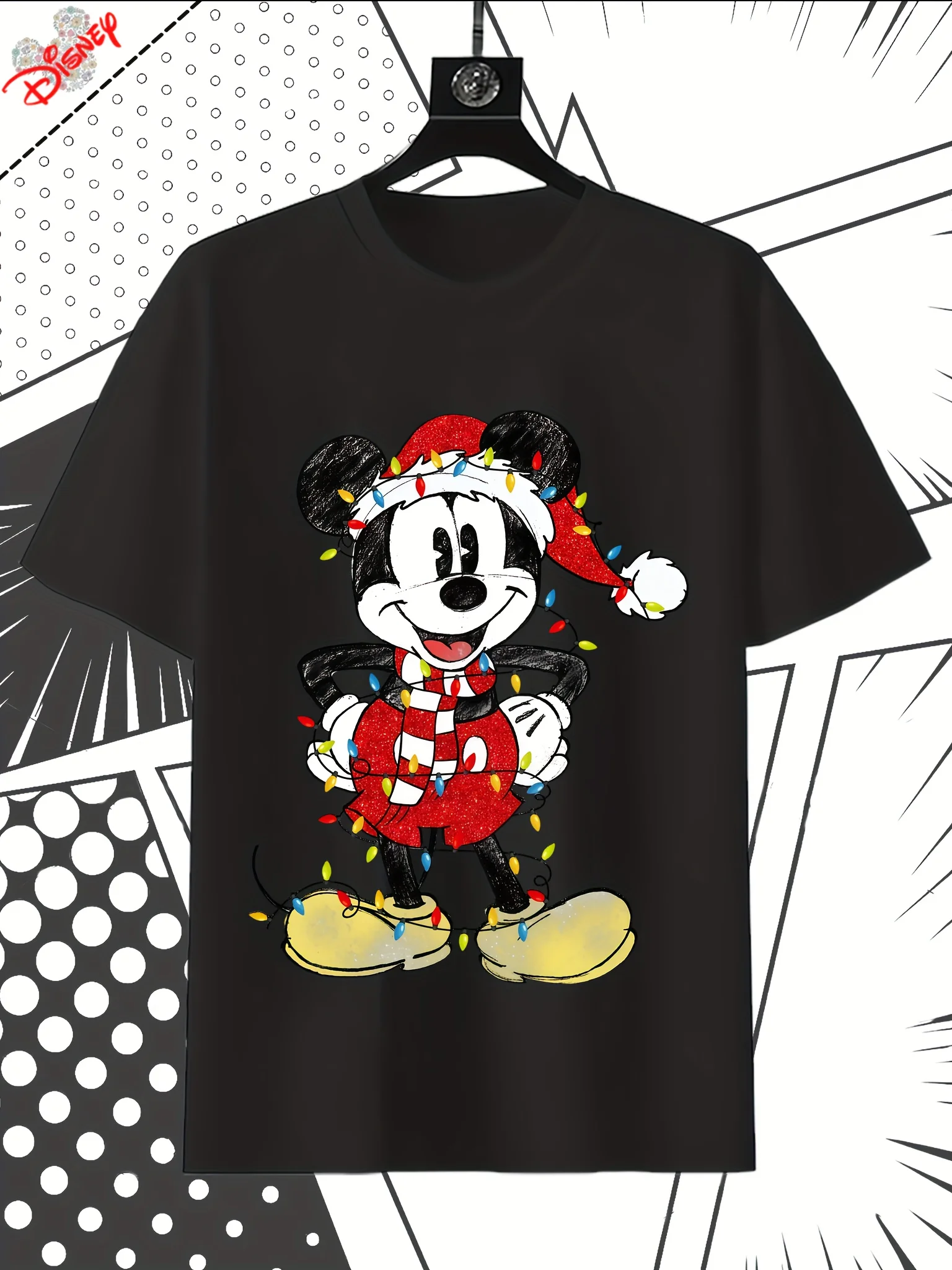 

Рождественские футболки с Микки и Минни Маус Диснея, культовые уши и красный галстук — повседневный наряд для праздничной вечеринки