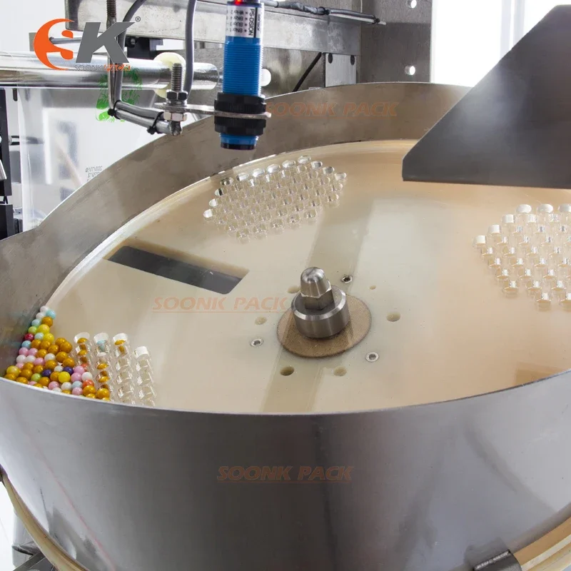 SOONKPACK Hocheffiziente automatische Zählverpackungsmaschine für Kampfertabletten, Kapseln, Tabletten